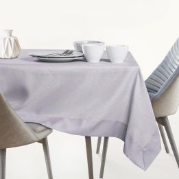 Staltiesė EMPIRE lilakės spalvos 40 × 140 cm