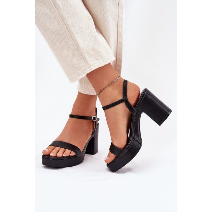 Moteriškos basutės su storu kulnu, STEP IN STYLE, juodos