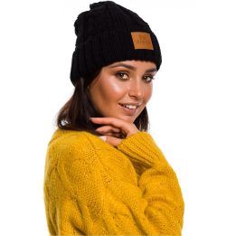 Juoda megzta kepurė Be Wear