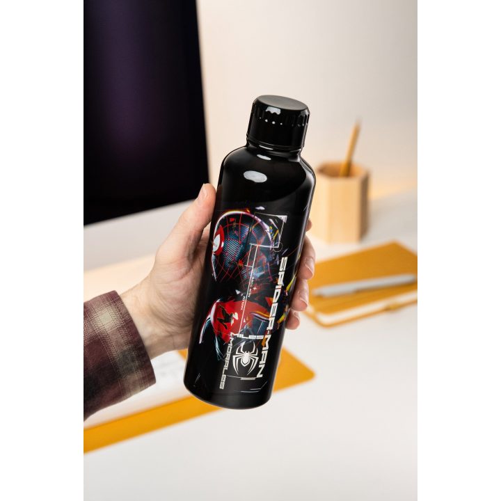 Nerūdijančio plieno gertuvė su Žmogaus-voro Mileso Moraleso motyvu Paladone, 500 ml, juoda