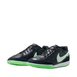 Vyriški futbolo bateliai salei Nike Tiempo Streetgato