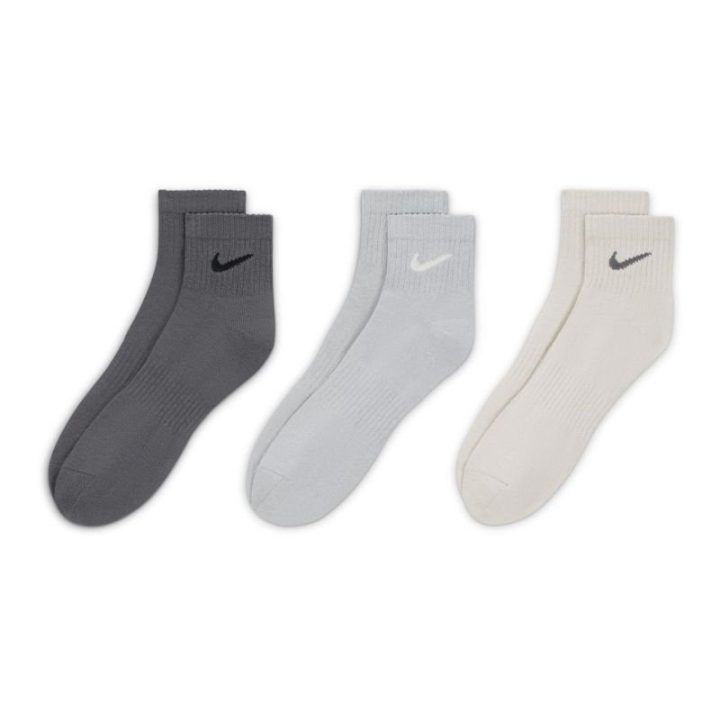 Kojinių rinkinys iki kulkšnių Nike Everyday, 3 poros