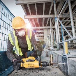 Ardymo plaktukas DeWALT D25810K, 1050 W