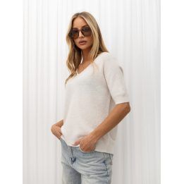 Moteriškas megztinis su V formos iškirpte Italy Moda, šviesiai smėlio