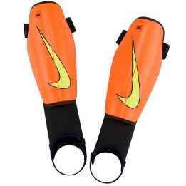 Vaikiškos futbolo blauzdų apsaugos Nike Charge, DX4610-830
