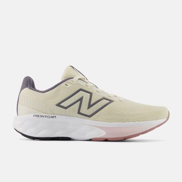 Moteriški bėgimo bateliai New Balance 520