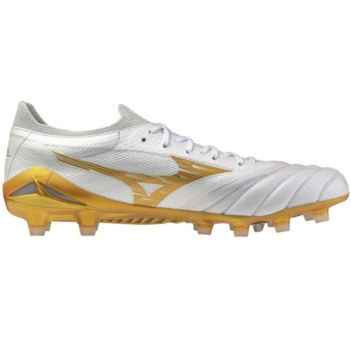 Futbolo bateliai natūraliai vejai Mizuno Morelia Neo IV Beta Elite
