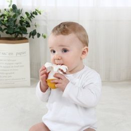 Vaikiškas silikoninis kramtukas-aštuonkojis Mombella, kario spalvos