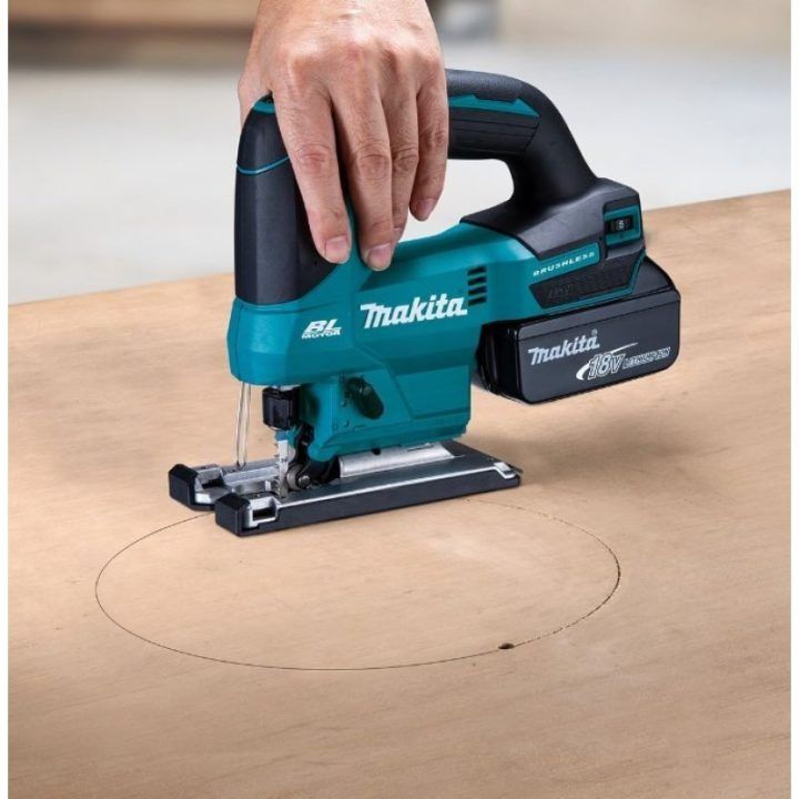 Akumuliatorinis siaurapjūklis 18 V Makita DJV184Z, juodas ir žalias