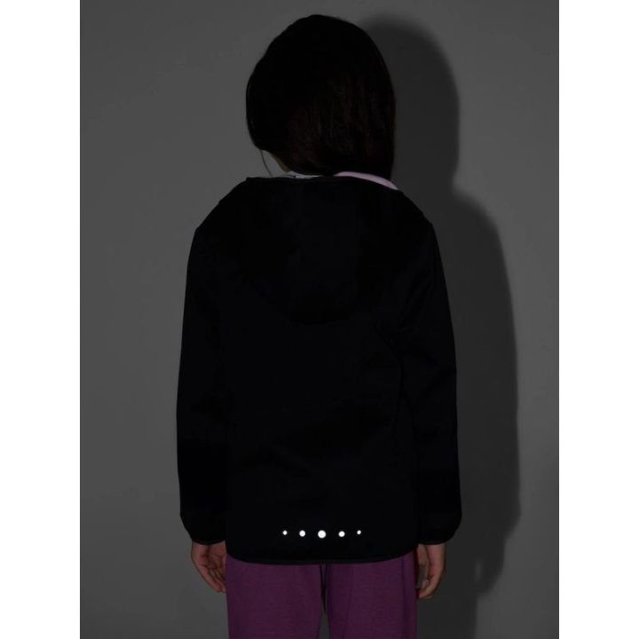 Vėjui atspari softshell striukė mergaitėms 4F, juoda