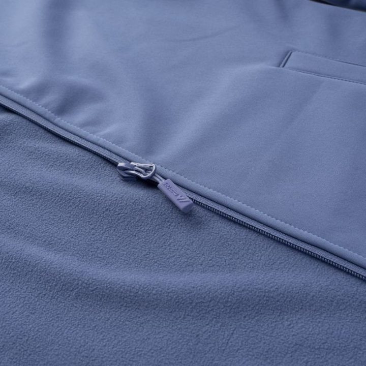 Moteriška softshell striukė su reguliuojamu gobtuvu Martes