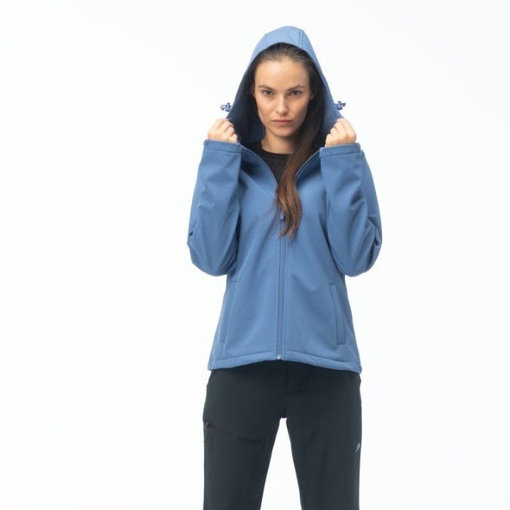 Moteriška softshell striukė su reguliuojamu gobtuvu Martes