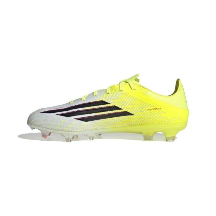 Futbolo bateliai natūraliai vejai adidas F50 Pro