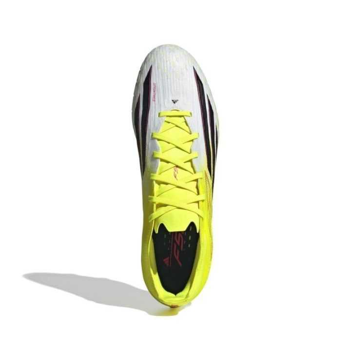 Futbolo bateliai natūraliai vejai adidas F50 Pro