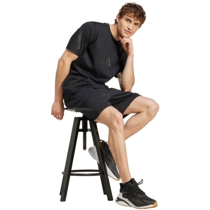 Vyriški šortai su užtrauktukais kišenėse adidas Z.N.E., juodi