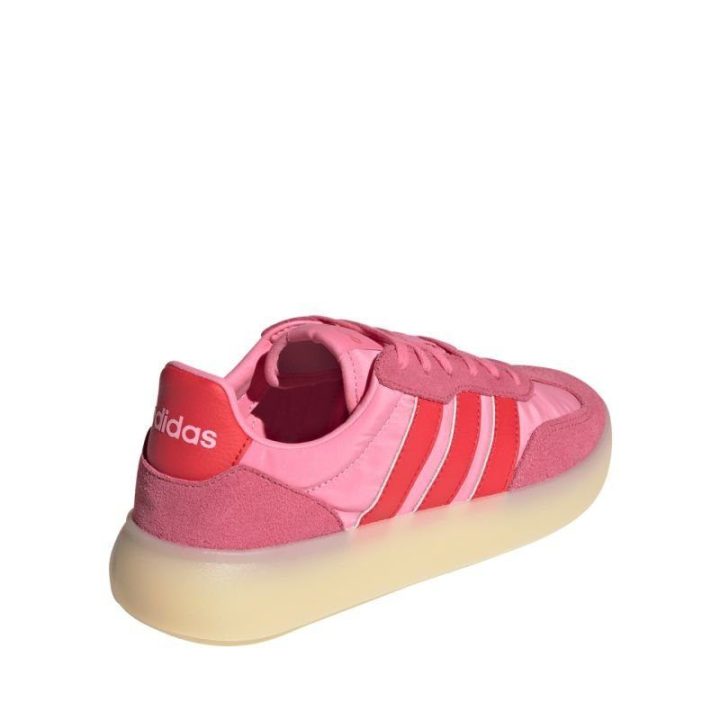 Moteriški sportbačiai adidas Barreda Decode
