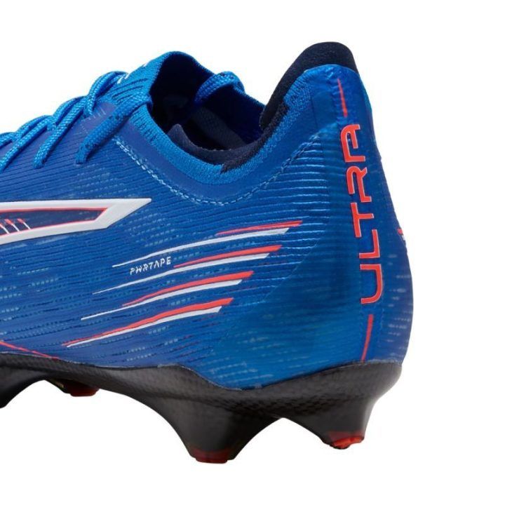 Vyriški futbolo bateliai natūraliai vejai Puma Ultra 6 Carbon FG