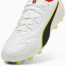 Vyriški futbolo bateliai FG/AG Puma KING 20 MATCH