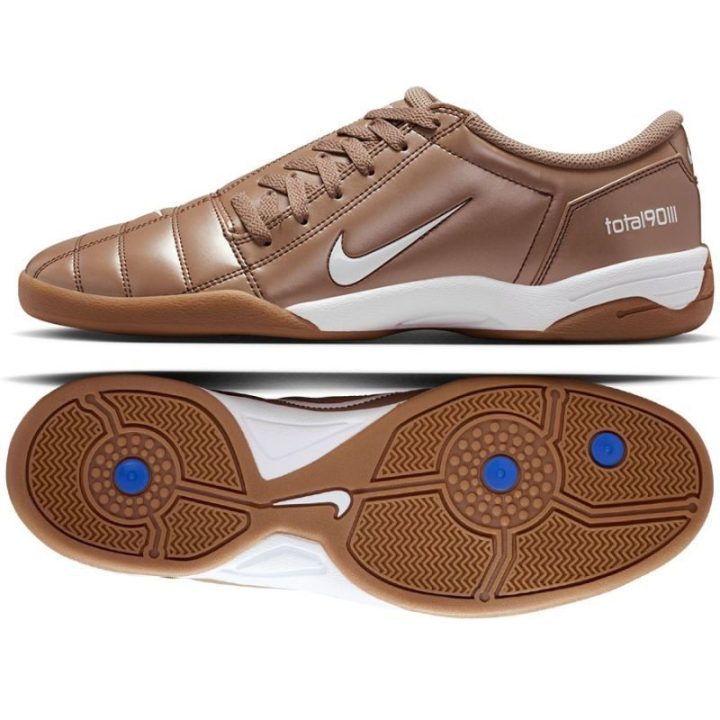 Vyriški sportiniai batai Nike Total 90 IC