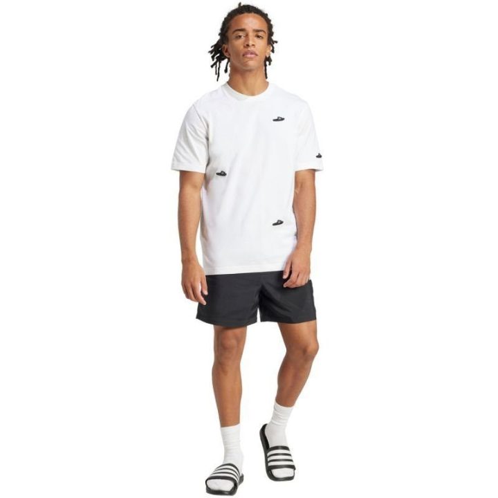 Vyriški šortai adidas Essentials Small Logo Chelsea, juodi