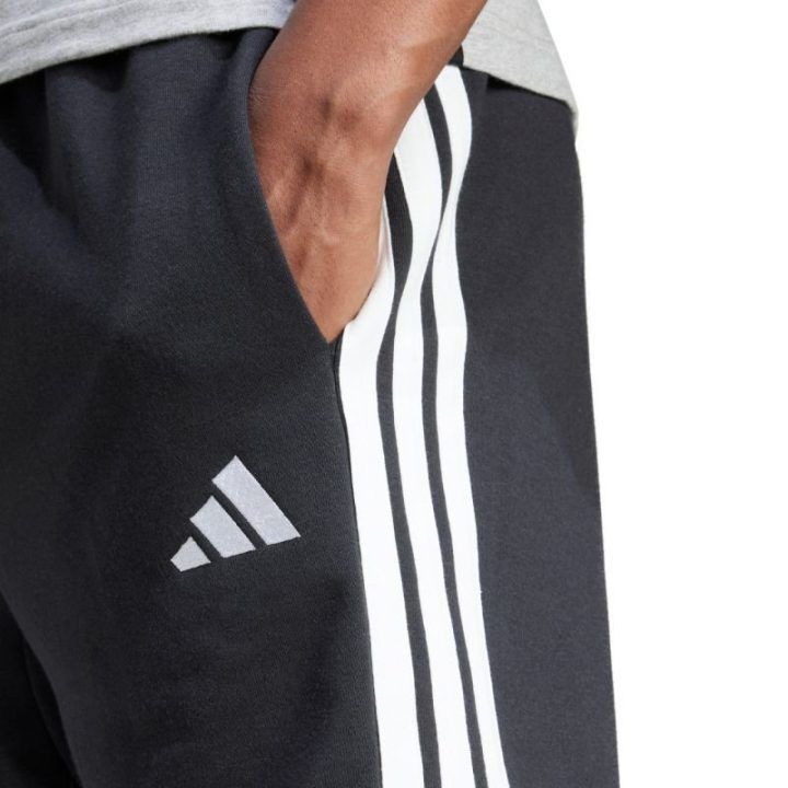 Vyriški medvilniniai šortai adidas Essential 3-Stripes, juodi