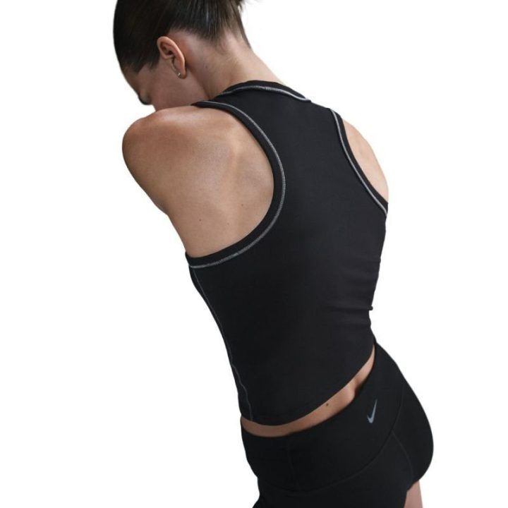 Moteriški trumpinti marškinėliai Nike Dri-FIT One Fit Crop, juodi