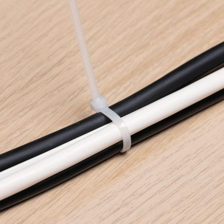 Kabelių sąvaržos Black+Decker, 3,6 × 200 mm, 100 vnt., baltos