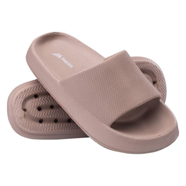 Moteriškos šlepetės su plačiu dirželiu Martes Essentials Lady Mia