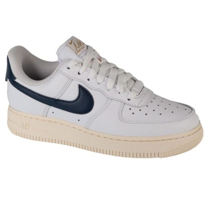 Moteriški sportbačiai Nike Air Force 1 ’07 EasyOn, balti