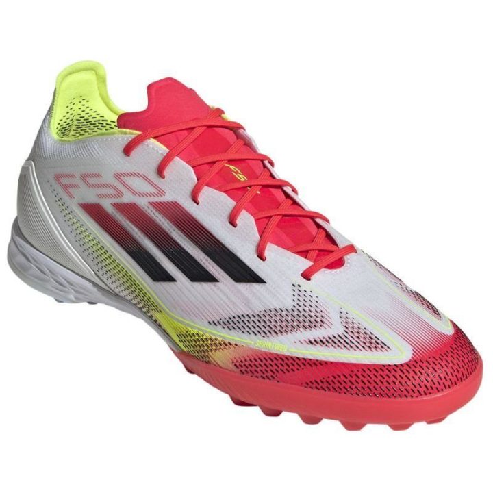 Vyriški futbolo bateliai dirbtinei vejai adidas F50 Pro TF, balti