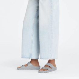 Moteriškos šlepetės su anatominiu vidpadžiu Birkenstock Arizona