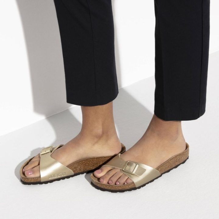 Moteriškos šlepetės su dirželiu Birkenstock Madrid, aukso
