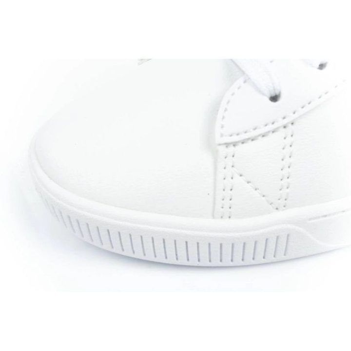 Moteriški laisvalaikio batai su raišteliais Puma Vikky