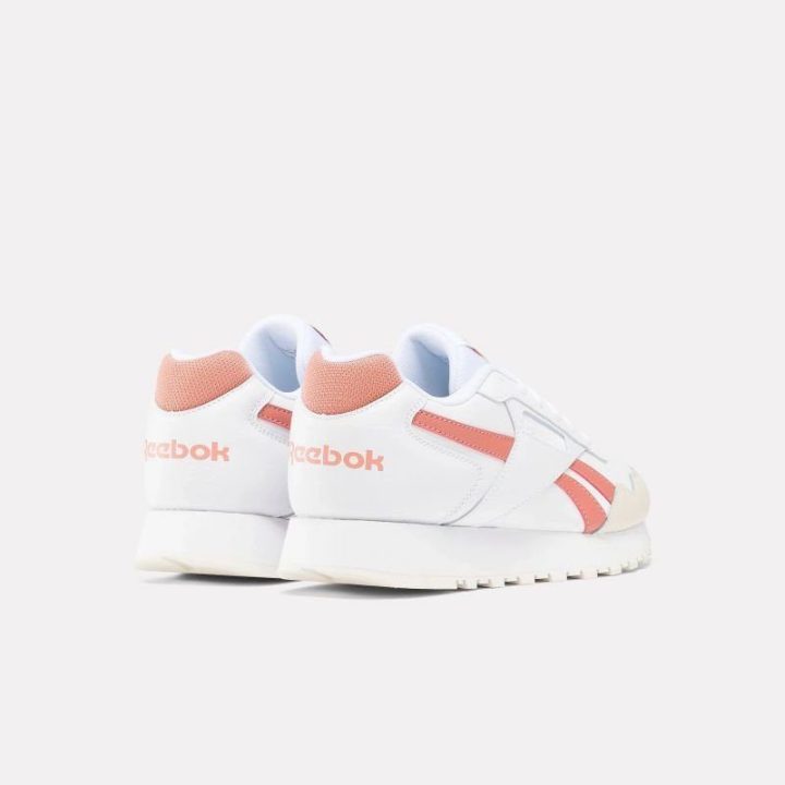 Moteriški sportbačiai su raišteliais Reebok Glide