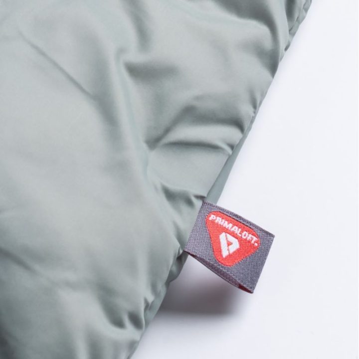 Moteriška dygsniuota striukė su PrimaLoft® užpildu Elbrus Huel