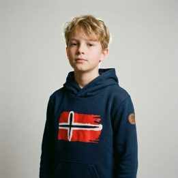 Vaikiškas džemperis Trollkids Trondheim su Norvegijos vėliava
