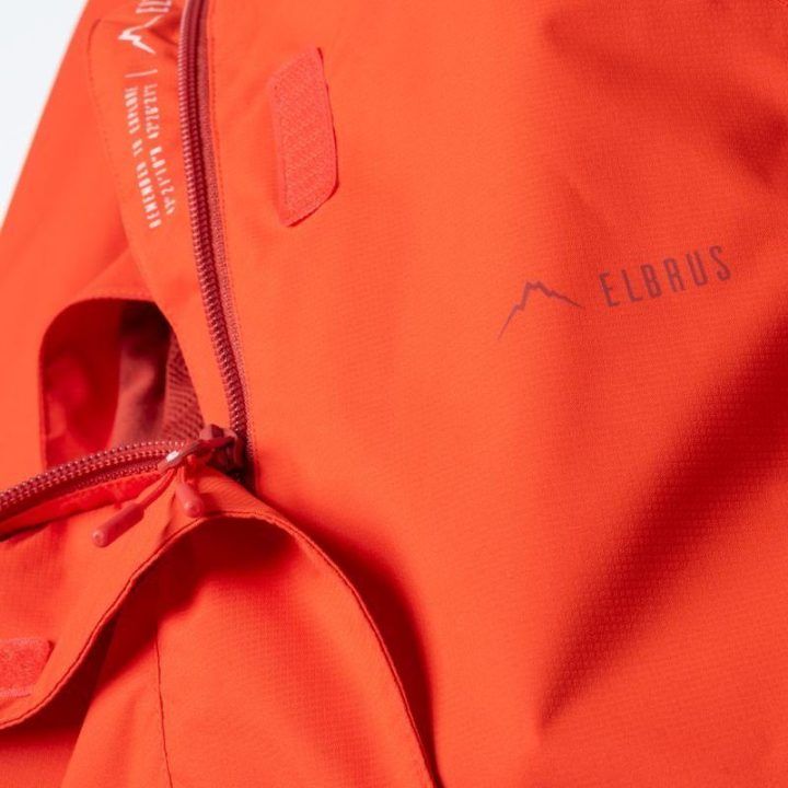 Moteriška pereinamojo sezono striukė su ActivGuard Plus® membrana Elbrus
