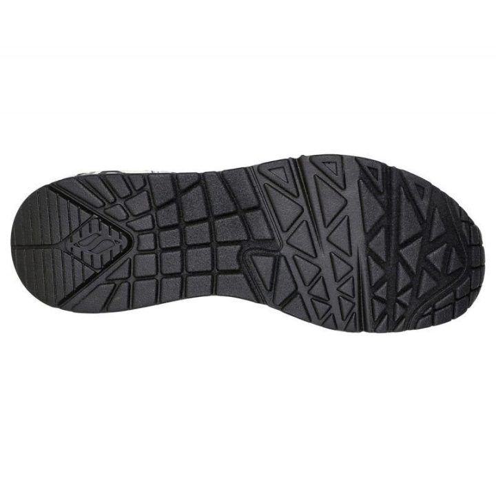 Moteriški sportbačiai Skechers X Jgoldcrown Uno-Spread The Love, balti