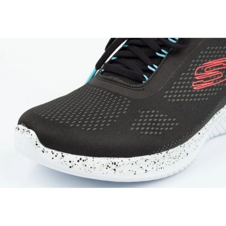Moteriški sportbačiai Skechers Ultra Flex 3.0, juodi