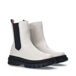 Moteriški aulinukai Tommy Hilfiger, balti ir juodi
