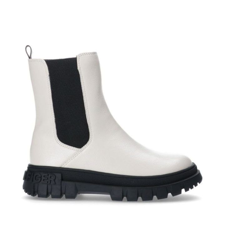Moteriški aulinukai Tommy Hilfiger, balti ir juodi