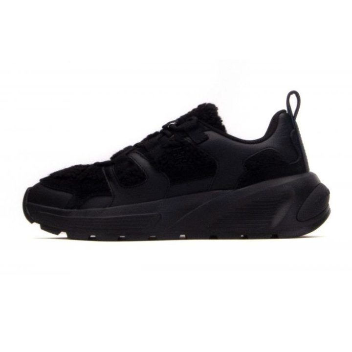 Moteriški sportbačiai Tommy Hilfiger Fur Fashion Runner, juodi