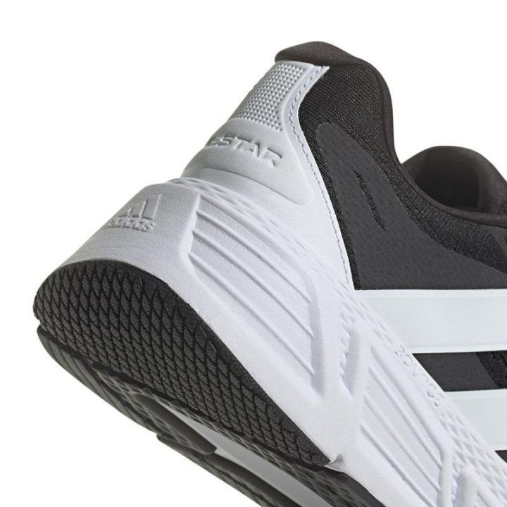 Vyriški bėgimo bateliai adidas Questar 2, juodi