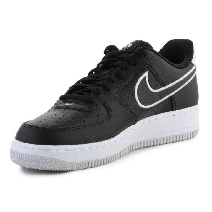 Vyriški sportbačiai su amortizuojančiu padu Nike Air Force 1 '07