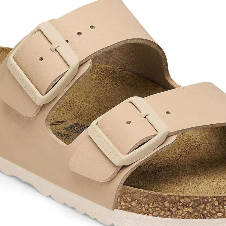 Moteriškos šlepetės su sagtimis Birkenstock Arizona, smėlio