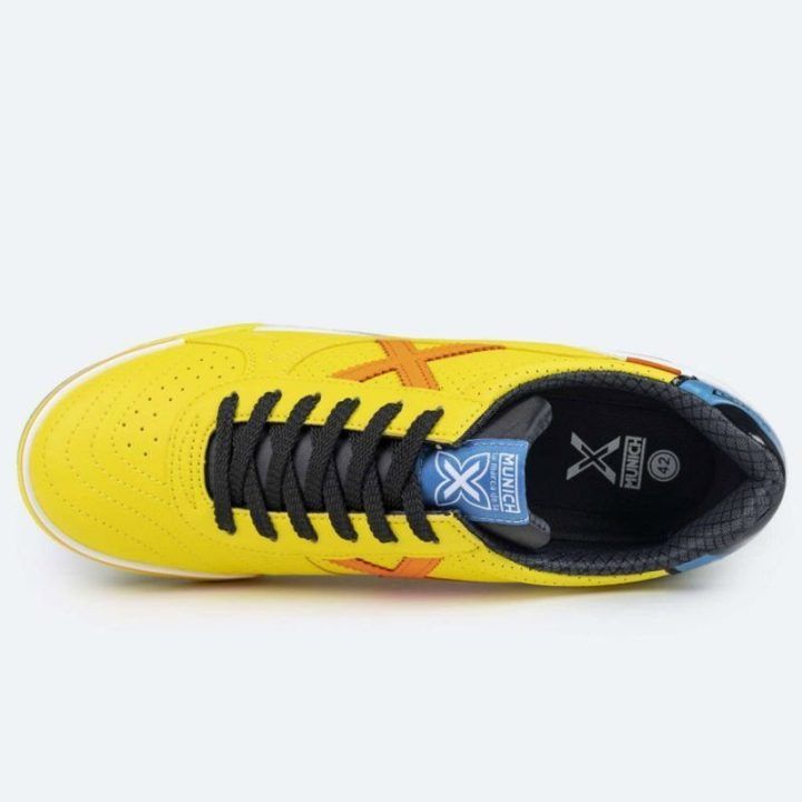 Vyriški futbolo bateliai salei Munich G-3 Profit Sport 419, geltoni