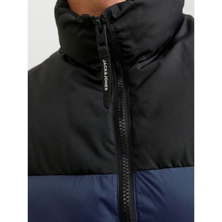 Vyriška pašiltinta liemenė su stačia apykakle Jack & Jones