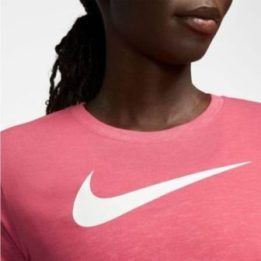 Moteriški įprasto kirpimo marškinėliai Nike DF Swoosh, raudoni