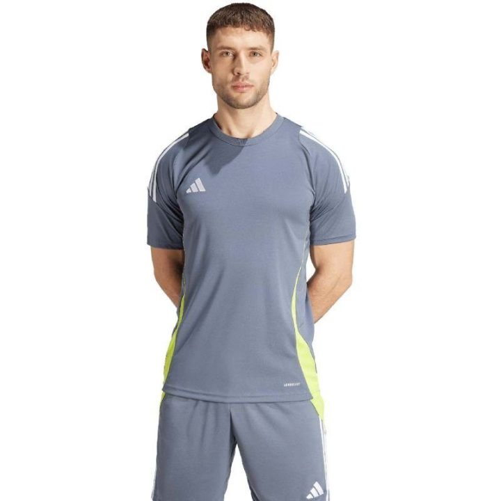 Vyriški prigludusio kirpimo marškinėliai adidas Tiro 24, pilki ir salotiniai