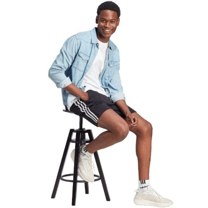 Vyriški medvilniniai šortai adidas Essentials Fleece 3-Stripes, juodi